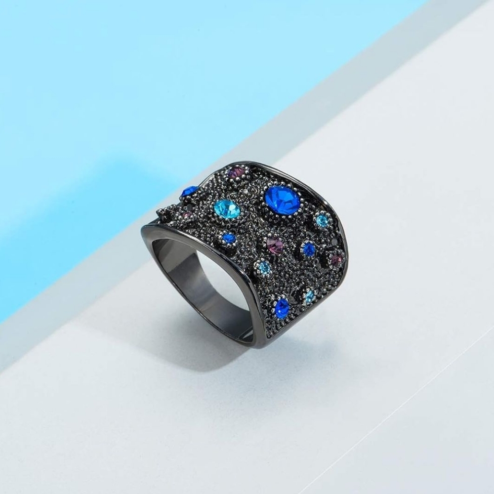 Black Crystal Statement Ring - image 5